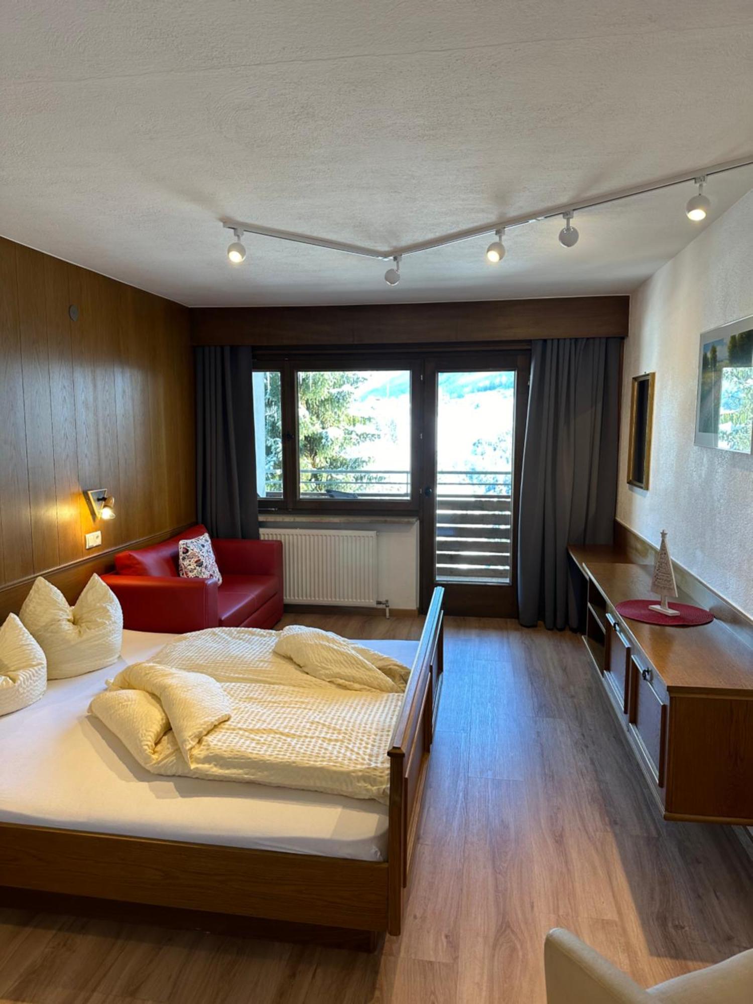 Appartements Dobler - S'Zischgn Arzl im Pitztal Exterior foto