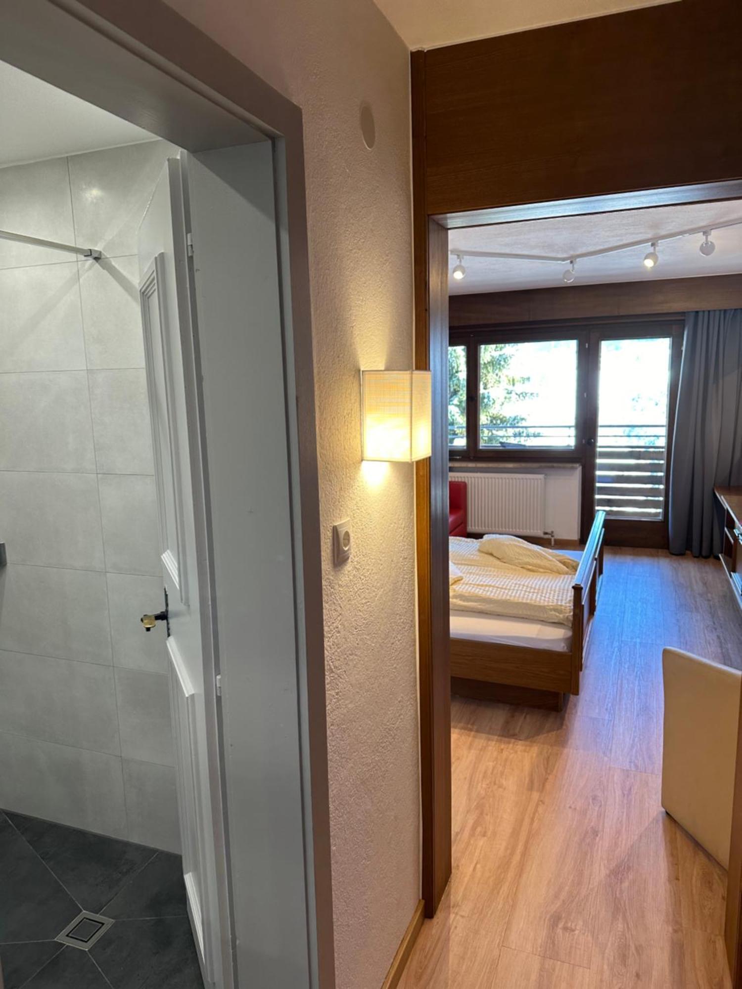 Appartements Dobler - S'Zischgn Arzl im Pitztal Exterior foto