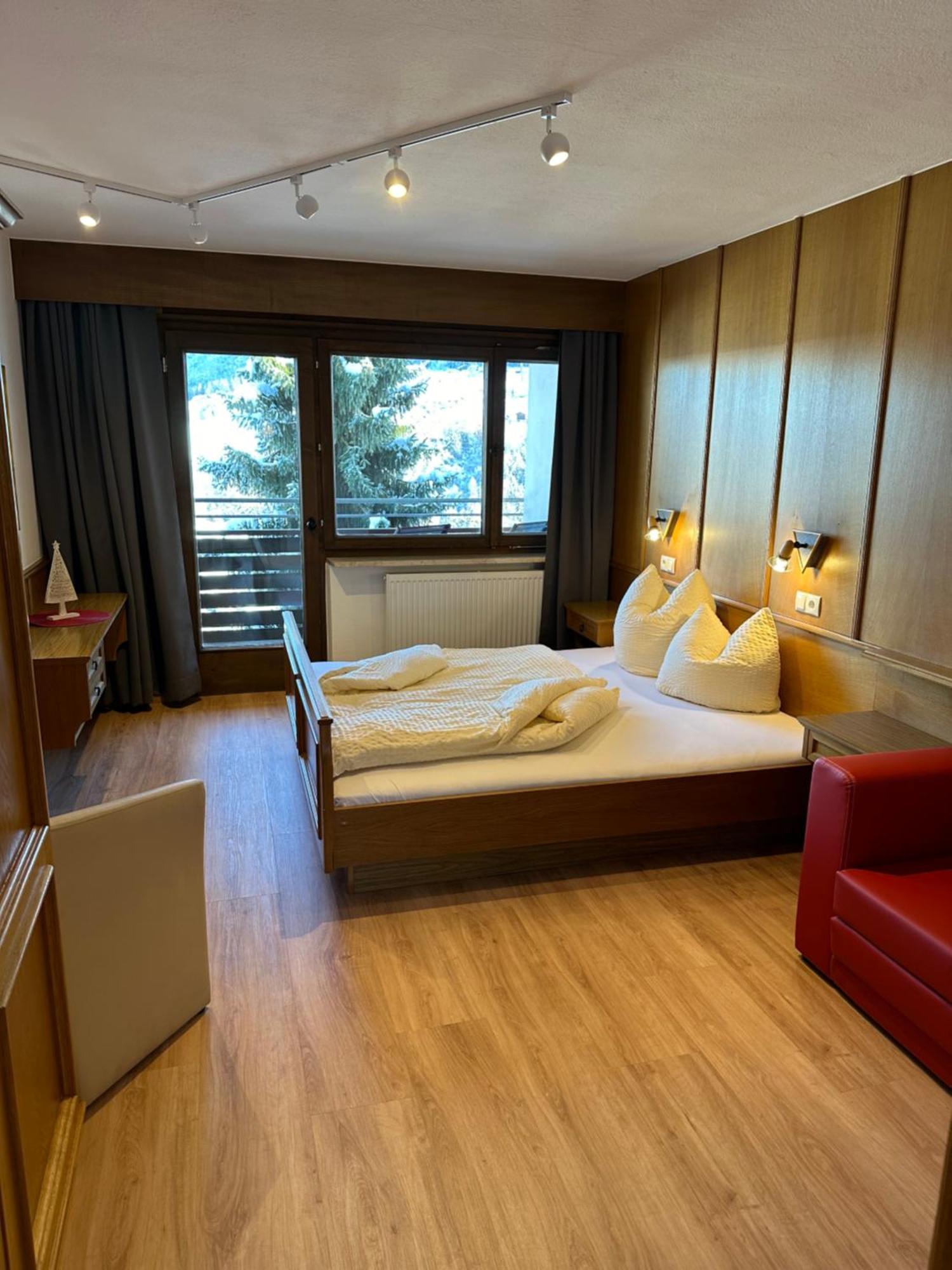 Appartements Dobler - S'Zischgn Arzl im Pitztal Exterior foto