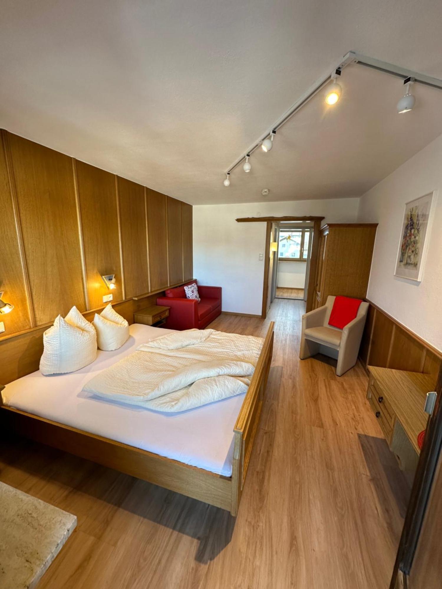 Appartements Dobler - S'Zischgn Arzl im Pitztal Exterior foto